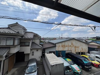 穏やかな住宅街にございます。ぜひ現地でご体感くださいませ。