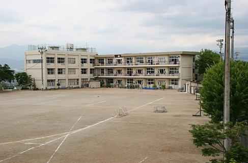 笛吹市立一宮南小学校