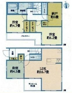 二階建てのゆとりある間取りが特徴です。LDKは16.7畳と広々としており複数の居室が確保されています。和室や納戸も備えられ収納面も充実しています。全ての部屋が独立し使いやすい配置となっています。