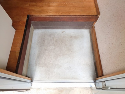 明るい玄関です