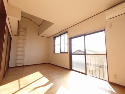 きれいな洋室です