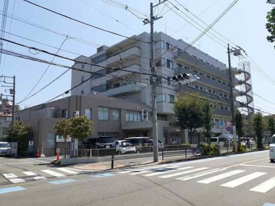 桜ヶ丘中央病院まで614m