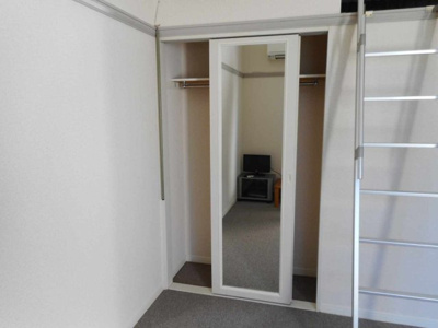 内装は落ち着いています