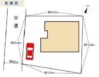 約4.0mの公道に面した区画図です。駐車スペースが確保されています。建物と敷地のバランスが分かりやすく敷地の広さが視覚的に把握しやすい図面です。各辺の長さもしっかり記載されています。