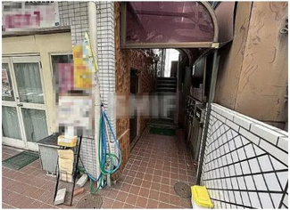 【エントランス】
