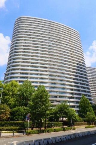 M.M. TOWERS FORESIS-L棟
