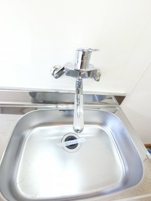 シングルレバーで温度調節もラクチン