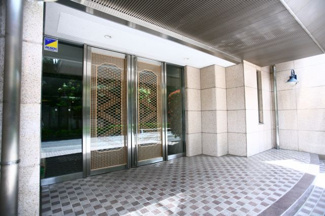 豪華エントランス。