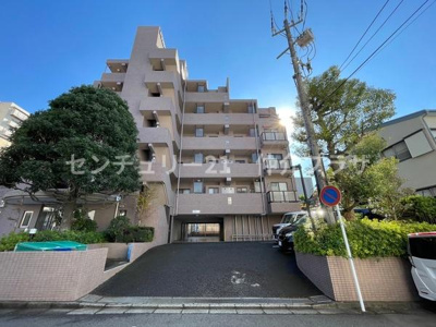 マンション外観です