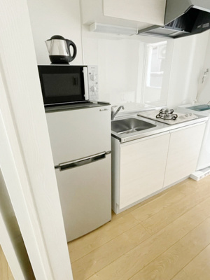 明るい色調の室内です