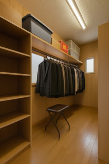 家族の衣類や季節用品を収納できる納戸スペース。この収納が、日々の生活をすっきり整えてくれます。※CGバーチャルイメージを使用しております。