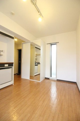 中はこのようになっています