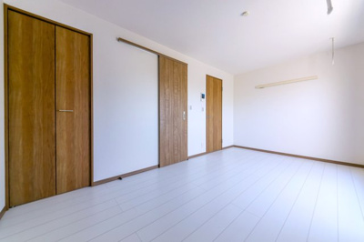 こちらのリビングで趣味の時間をお楽しみください