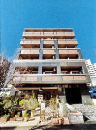 フォートレスニイヤ