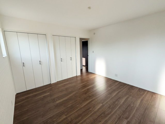 落ち着いた内装仕様で、プライベートな時間を心豊かに過ごせます