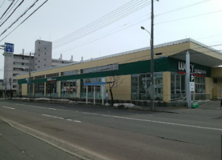ラッキー山の手店