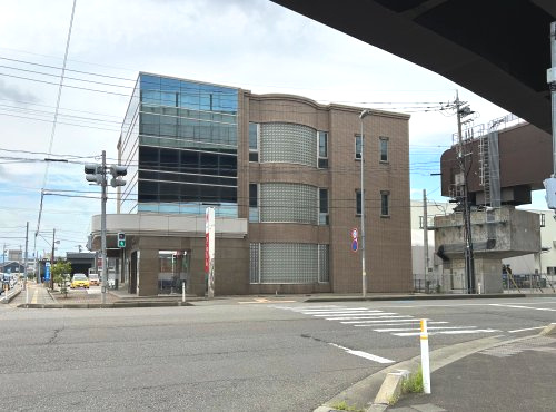 金沢信用金庫 小松中央支店