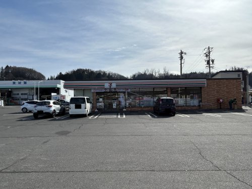 セブン-イレブン 伊那伊那部店