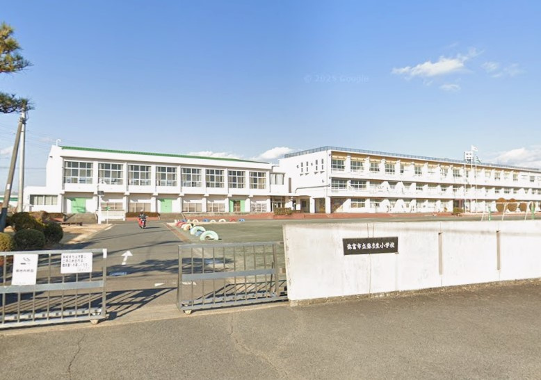 弥富市立弥生小学校