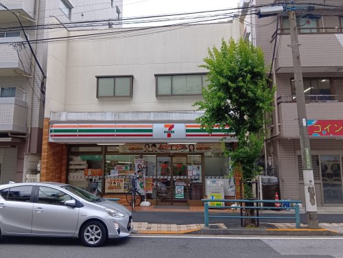 セブンイレブン 梅田店