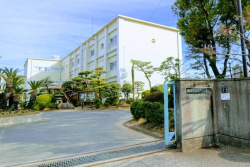 連尺小学校