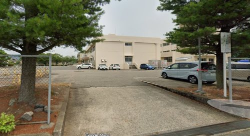 五泉市立川東中学校