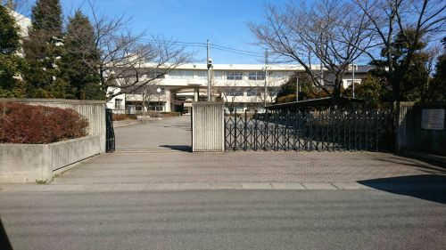 行田市立西中学校