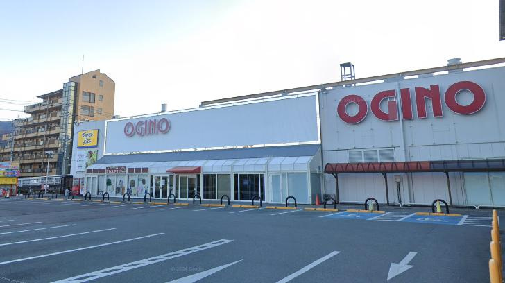 バリオオギノイーストモール店