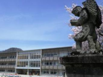 甲府市立相川小学校