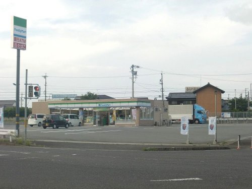 ファミリーマート大里睦合店