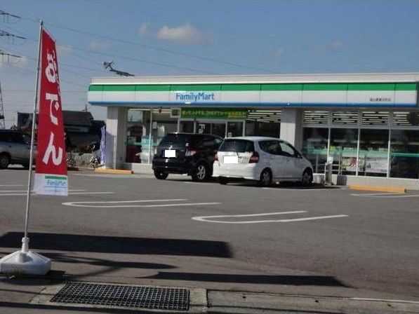 ファミリーマート 富山黒瀬北町店