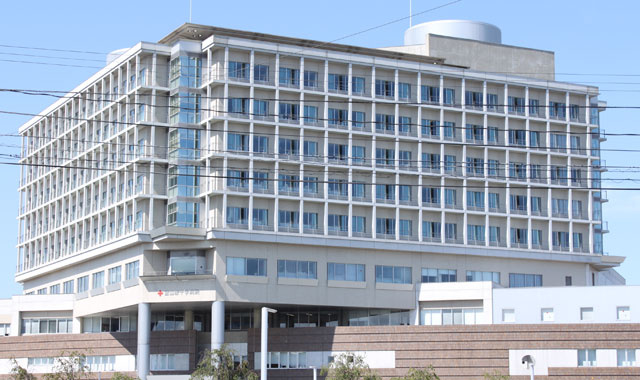 富山赤十字病院