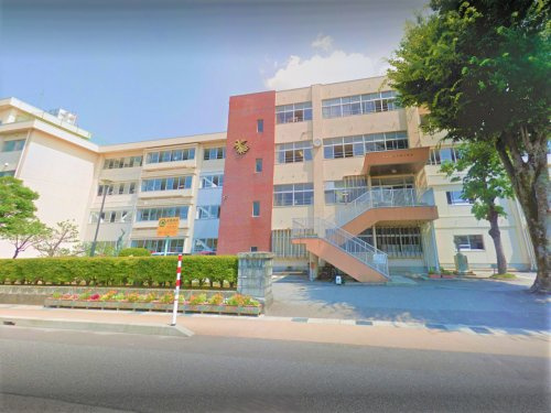 高岡市立定塚小学校