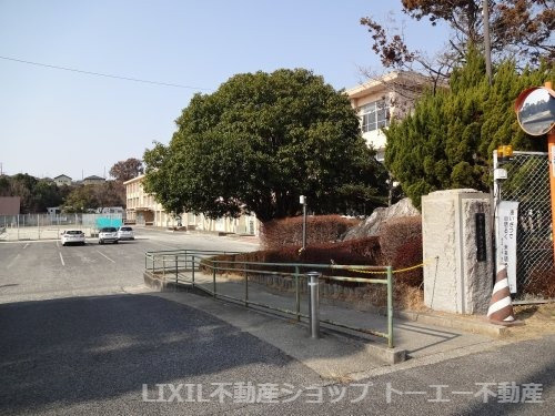 南山中学校