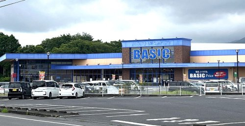 ベーシック芸濃店