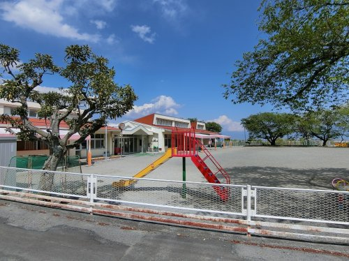 白根保育所