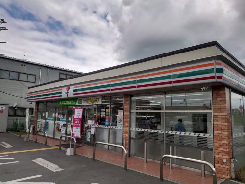 セブンイレブン　姫路津田構店