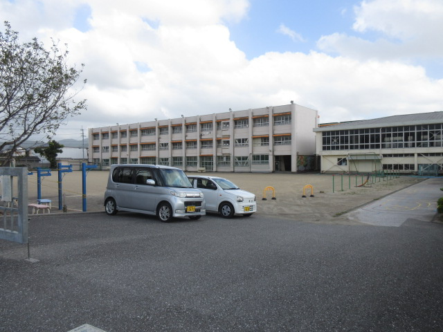 山田小学校