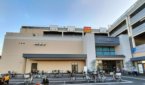 FUJI MALL吹上