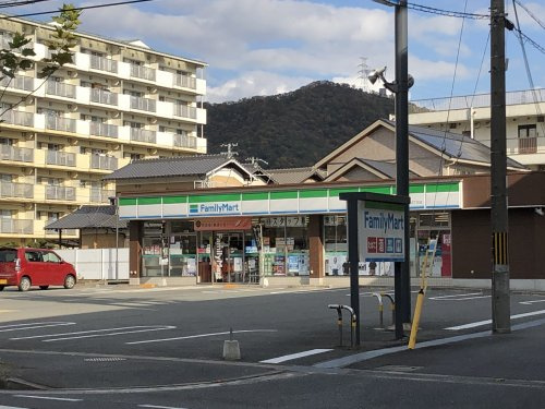 ファミリーマート　西夢前台5丁目店