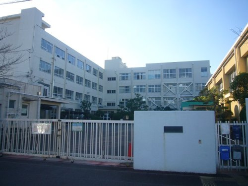 郡家小学校