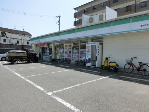 ファミリーマート 西堤本通西店