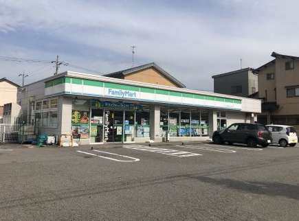 ファミリーマート金沢額谷三丁目店