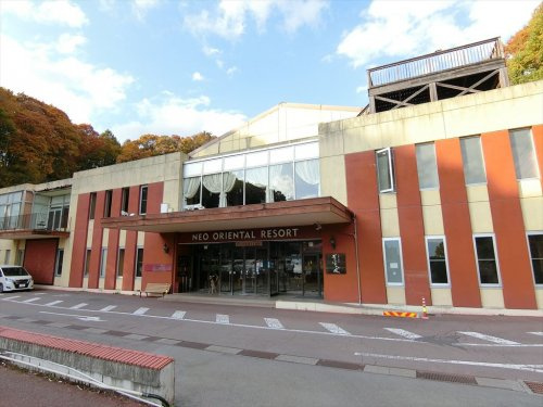 株式会社セラヴィリゾート泉郷