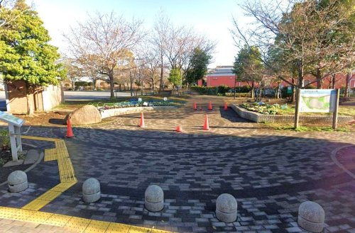 堀崎中央公園