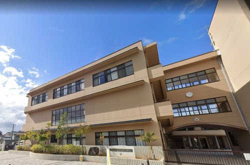 森山町小学校