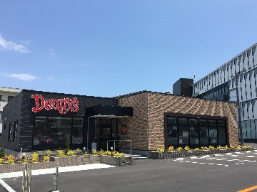デニーズ梅島店