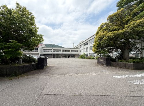 加賀市立山中小学校