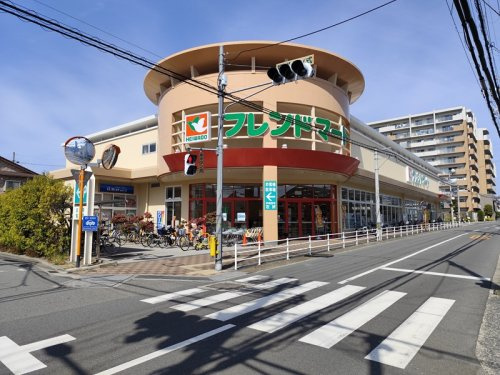 フレンドマート 高槻氷室店