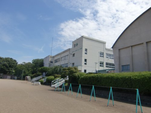 緑が丘小学校